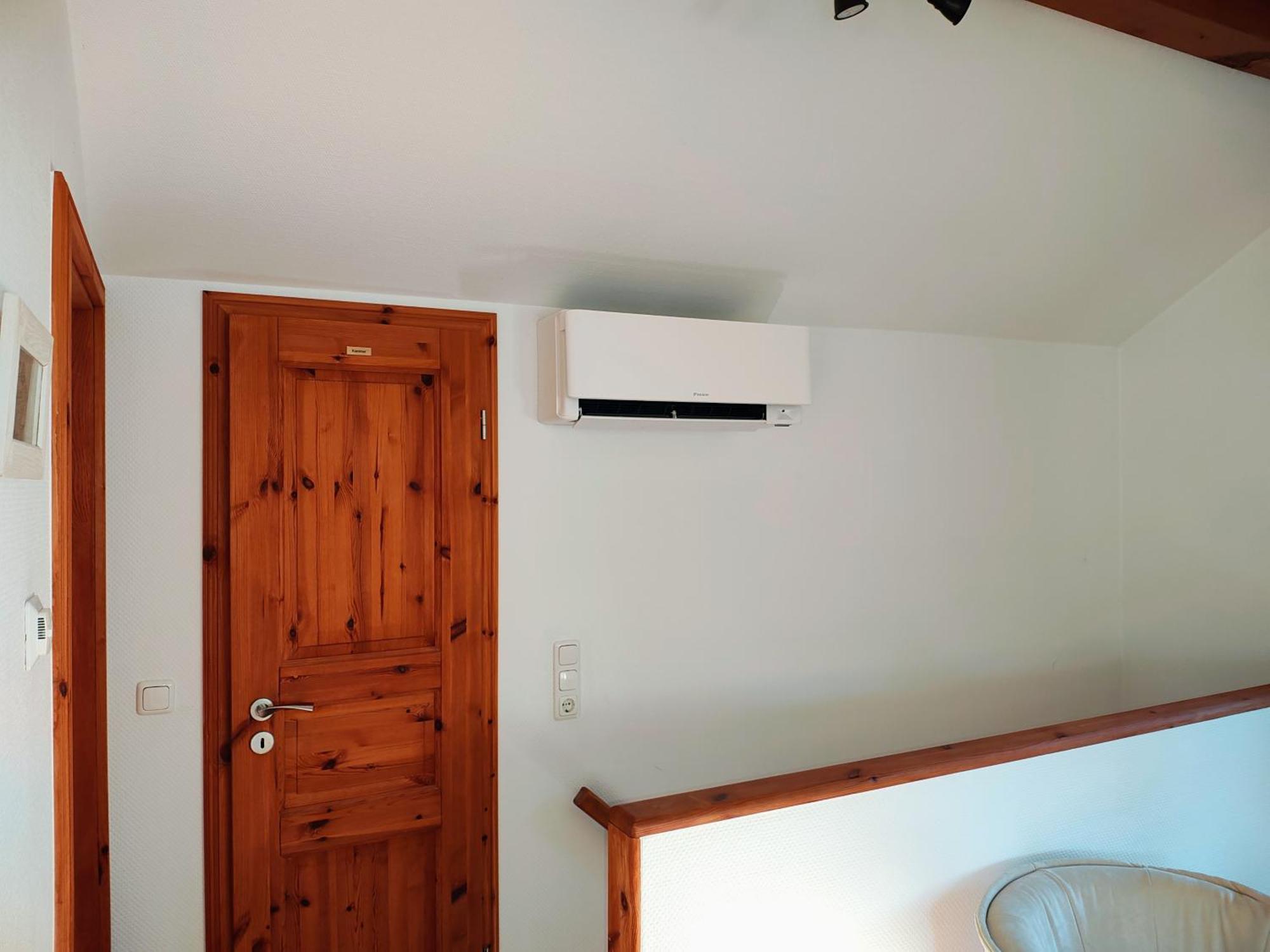 Zu Haus In Der Ferne Villa บาเบอ ภายนอก รูปภาพ